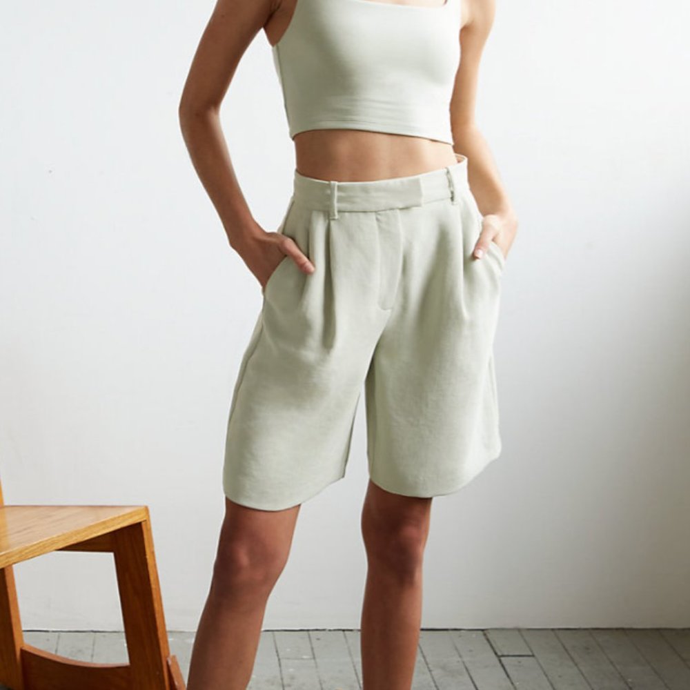 NWT Aritzia Wilfred Limerick High-rise Long Shorts